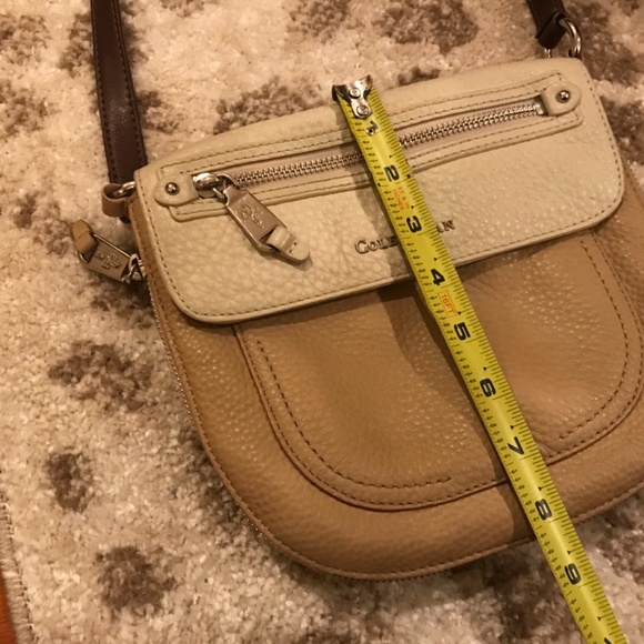 Cole Haan leather crossbody bag purse. Brown tan - Picture 11 of 13